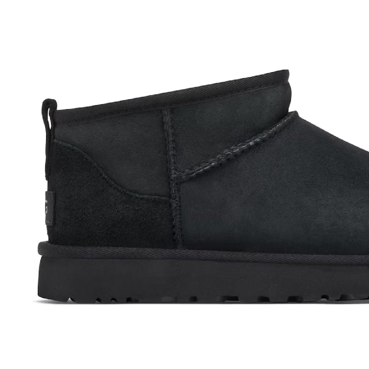 UGG Classic Ultra Mini Boot - Black